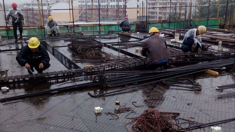 老旧小区改造：如何确保工程施工规范达标